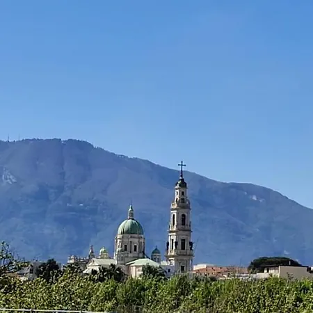 Сasa de vacaciones Giaro's *