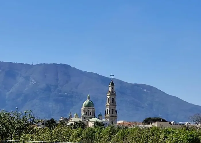 Semesterbostad Giaro's *